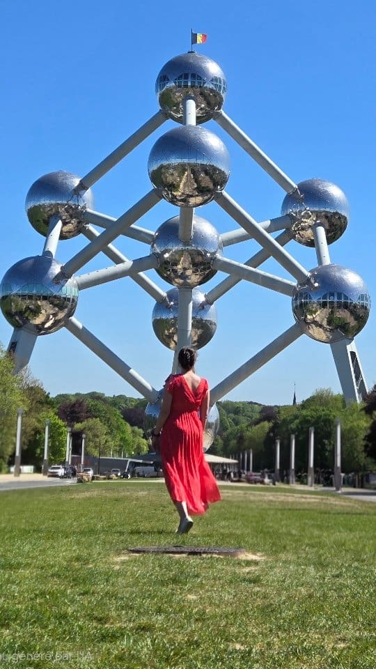 Publicité | Collaboration

Une journée à Bruxelles entre architecture futuriste et voyage à travers l’Europe 🇪🇺✨

📍 Atomium & Mini-Europe
Deux expériences totalement différentes… mais hyper complémentaires à faire sur une même journée.

👉 Infos pratiques :
Les deux sites sont situés à côté l’un de l’autre (super facile à faire le même jour)
Le bon plan c'est de prendre un billet combiné ! 

🎁 CONCOURS
Je vous fais gagner 2 billets pour découvrir ces 2 lieux 👇

Pour participer :

1️⃣ Liker ce post
2️⃣ S’abonner à @sorties_culturelles_lille + @atomium.official + @minieuropeofficial
3️⃣ Identifier la personne avec qui tu aimerais y aller
4️⃣ me dire si tu y es déjà allé.

✨ Bonus : partage ce post en story en nous identifiant

Tirage au sort le 17 mai. 
Bonne chance à tous 🍀